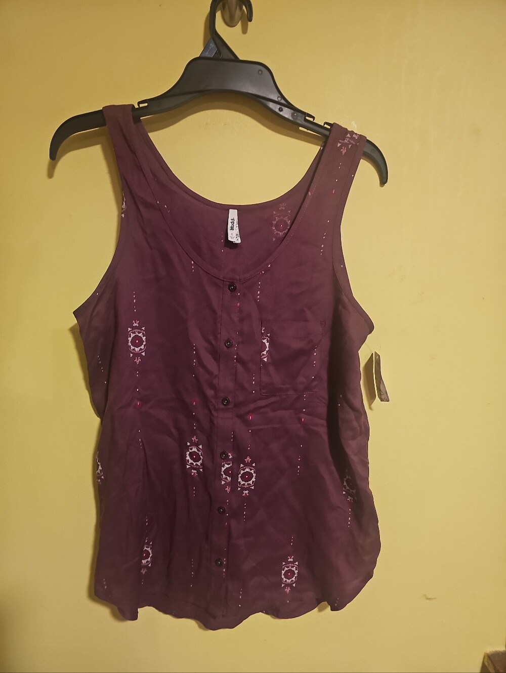 NWT Mudd Juniors Size Small Button Front Casual Rayon Tank Top Blouse Plum